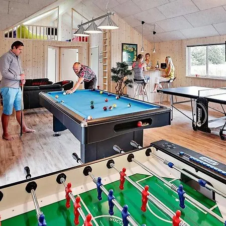 Holiday home Eskilstrup Sleeps 22 Pool Wifi Eskilstrup (Funen)